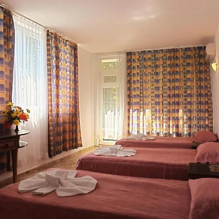 Sunny Varshava Ξενοδοχείο 3*