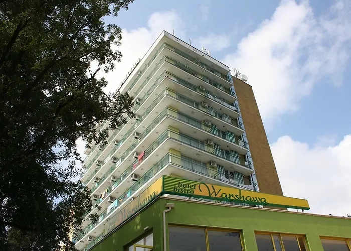 Sunny Varshava 3* Goudstrand