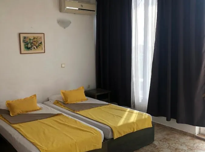 Hotel Sunny Varshava